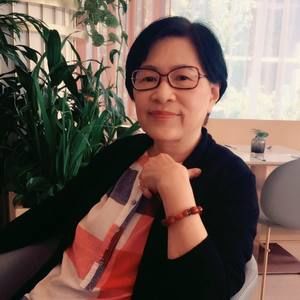 Meet your Posher, Denise